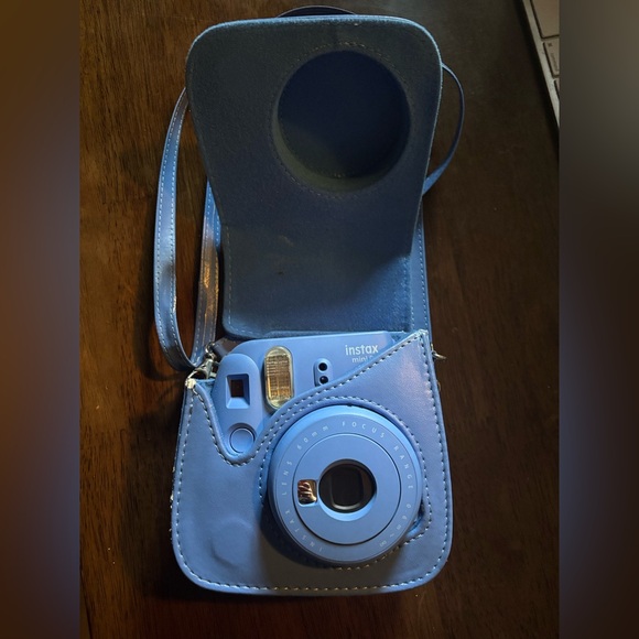 Fujifilm Instax Mini 9 Instant Camera - Picture 3 of 7